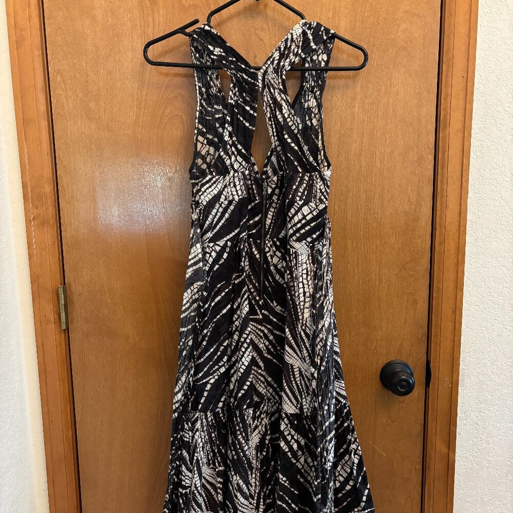 Anthropologie Plenty by Tracy Reese Dress Dark Feminine Racer-Back Flowy